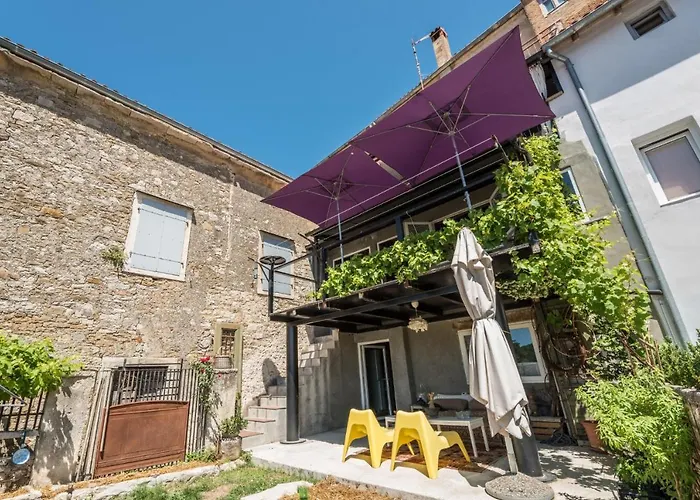 Birdhouse Motovun